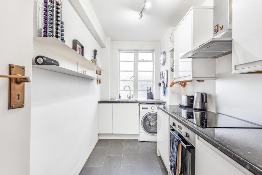 Flat Allsop Place in City of Westminster