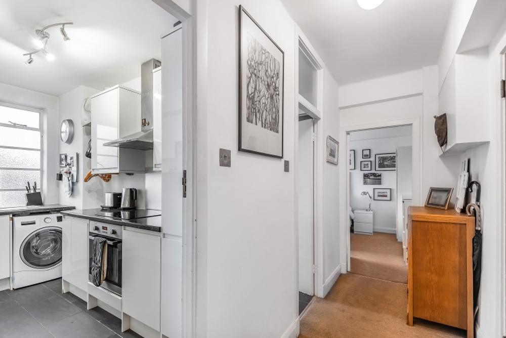 Flat Allsop Place in City of Westminster