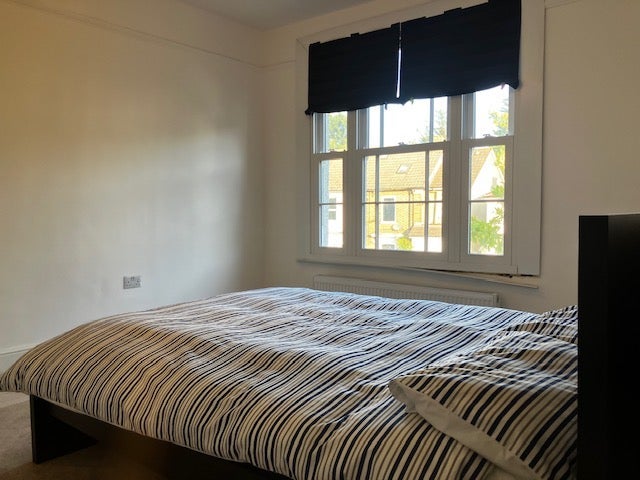 Room Dagnall Park in Greater London