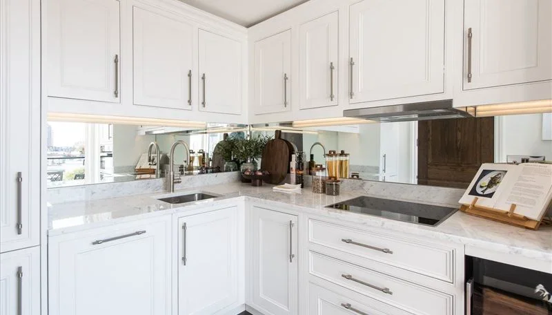 Flat Prince of Wales Terrace in Greater London
