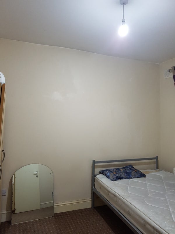 Room South Esk Road in Greater London