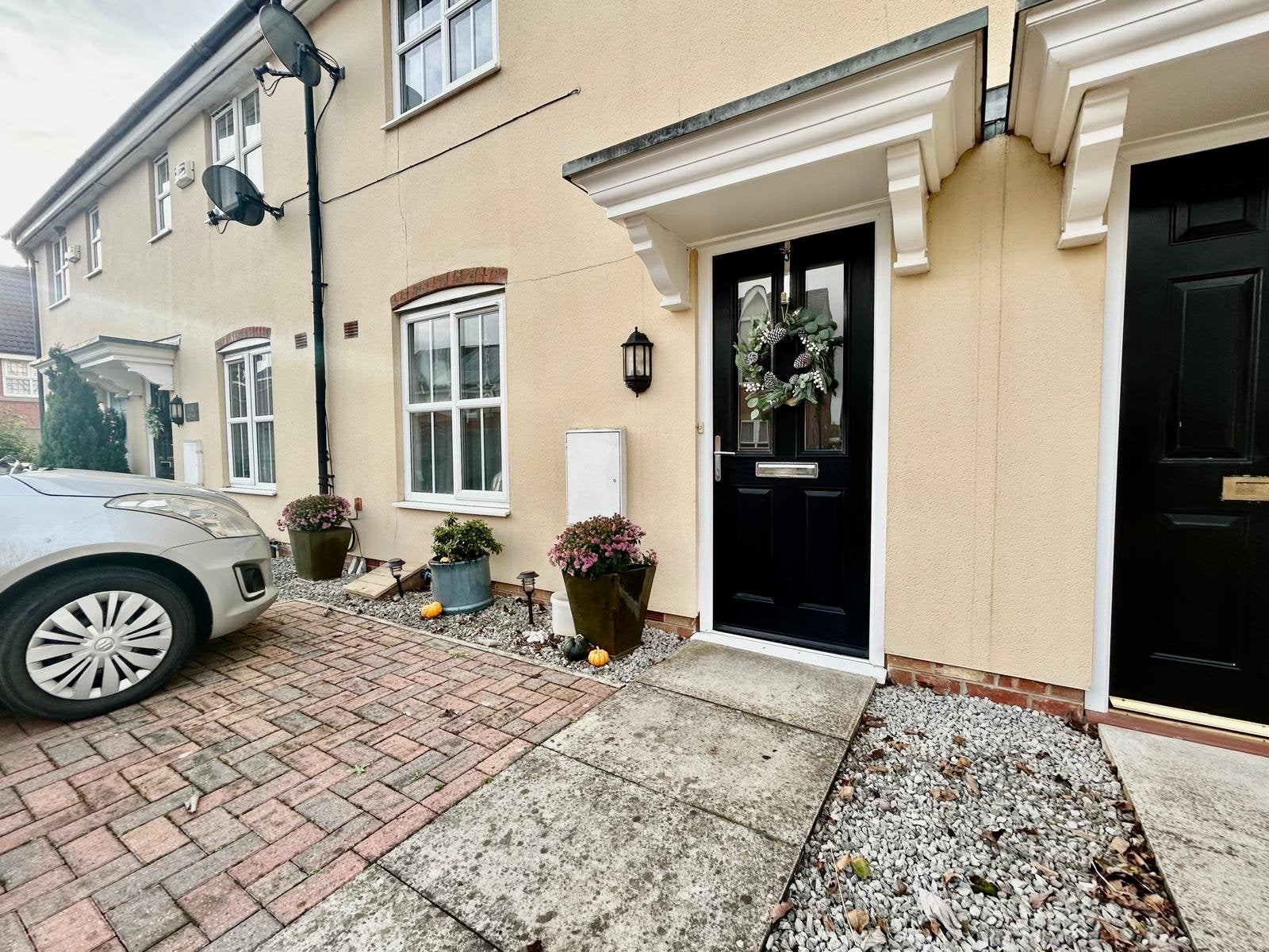 House Theasby Way in Leven