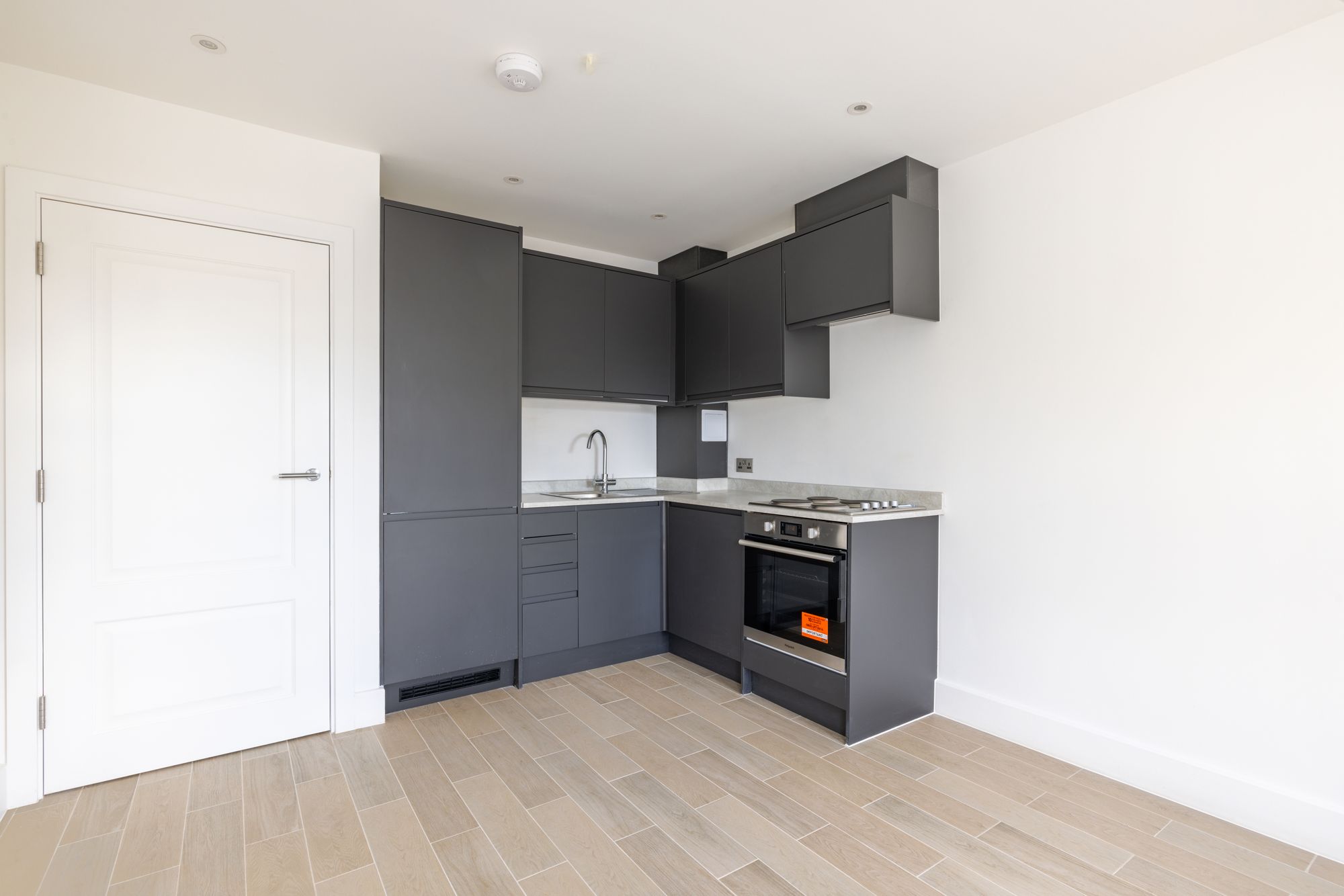 Flat Widmore Road in Greater London