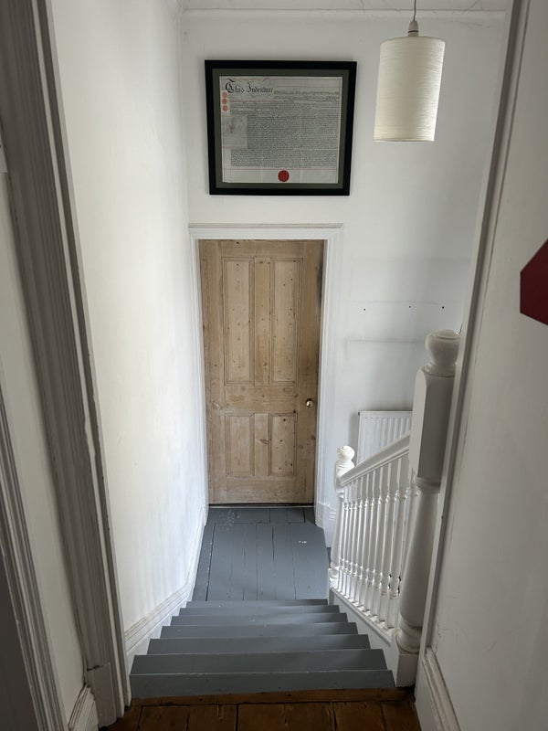 Flat Kingsmead Road in Greater London