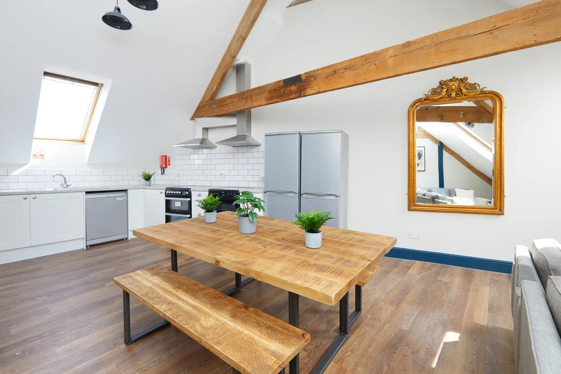 Flat Welford Road in Leicester