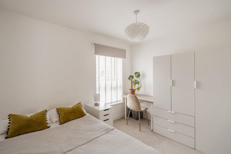 Room Cameron Street in Nottingham