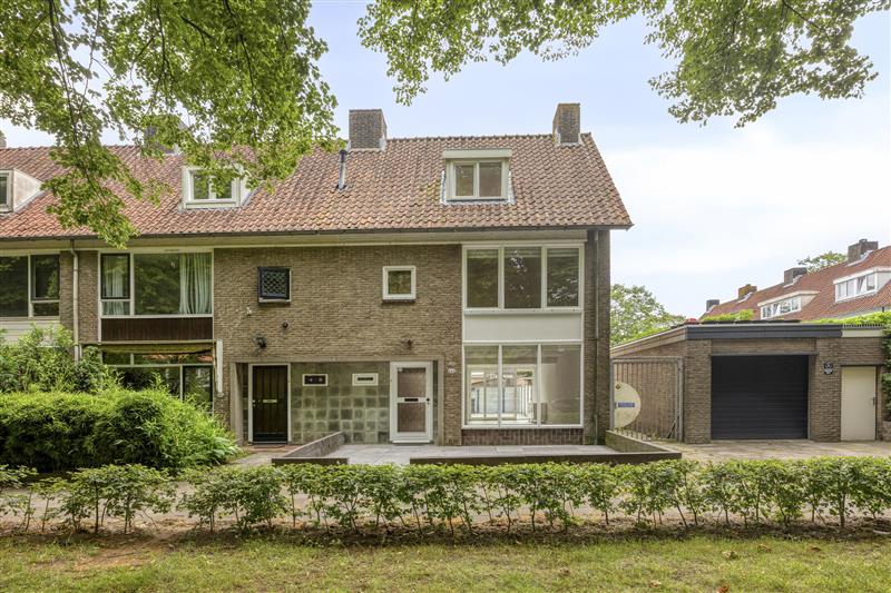 Huis Postelse Hoeflaan 122 in Tilburg