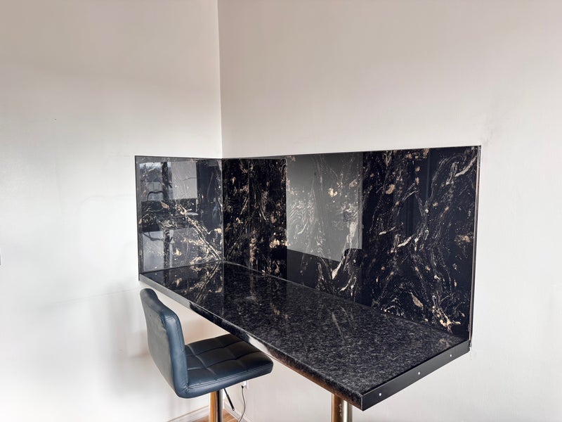 Room Boundary Road in Greater London
