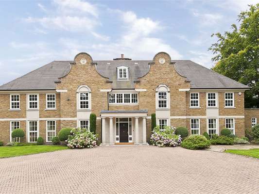 House Blackhills in Elmbridge