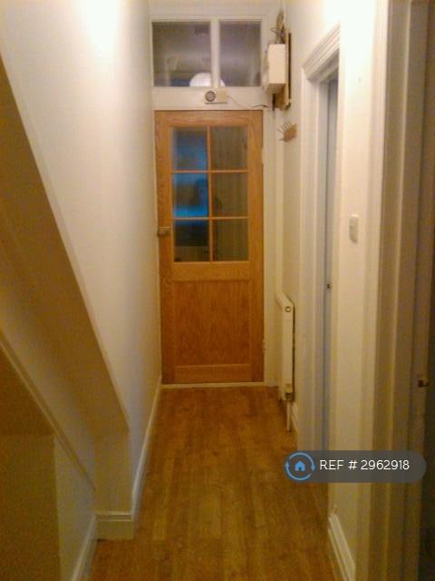Flat Holdenhurst Road in Bournemouth