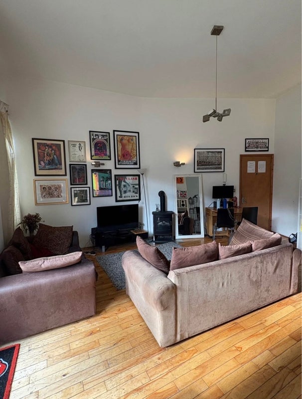 Room Bridport Place in Greater London