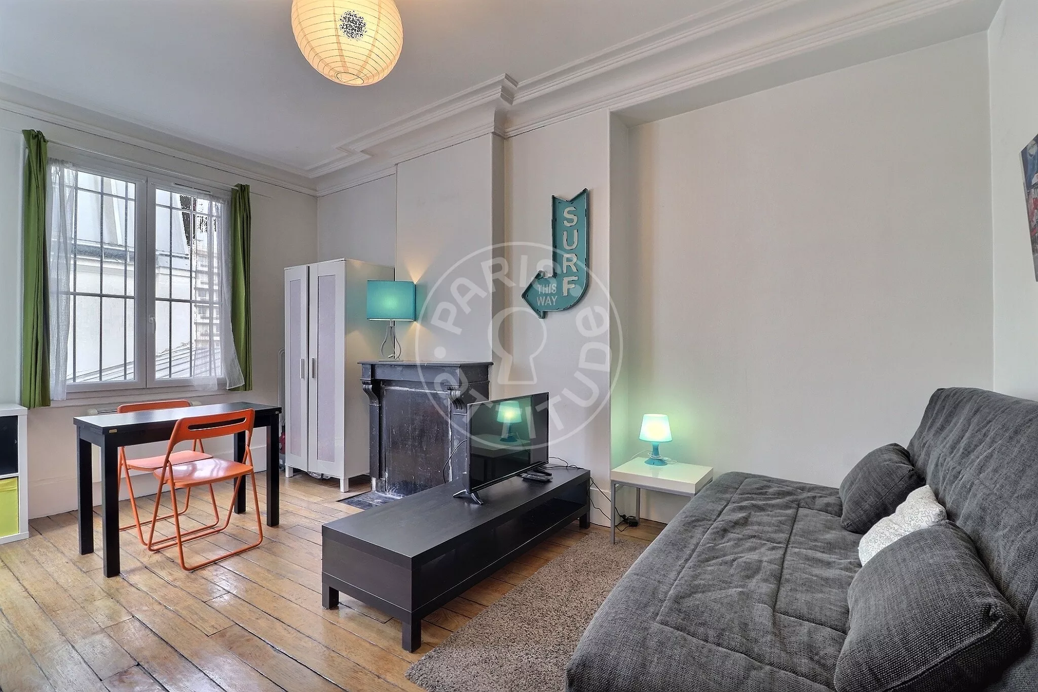 Appartement Rue Camille Crespin du Gast à Paris