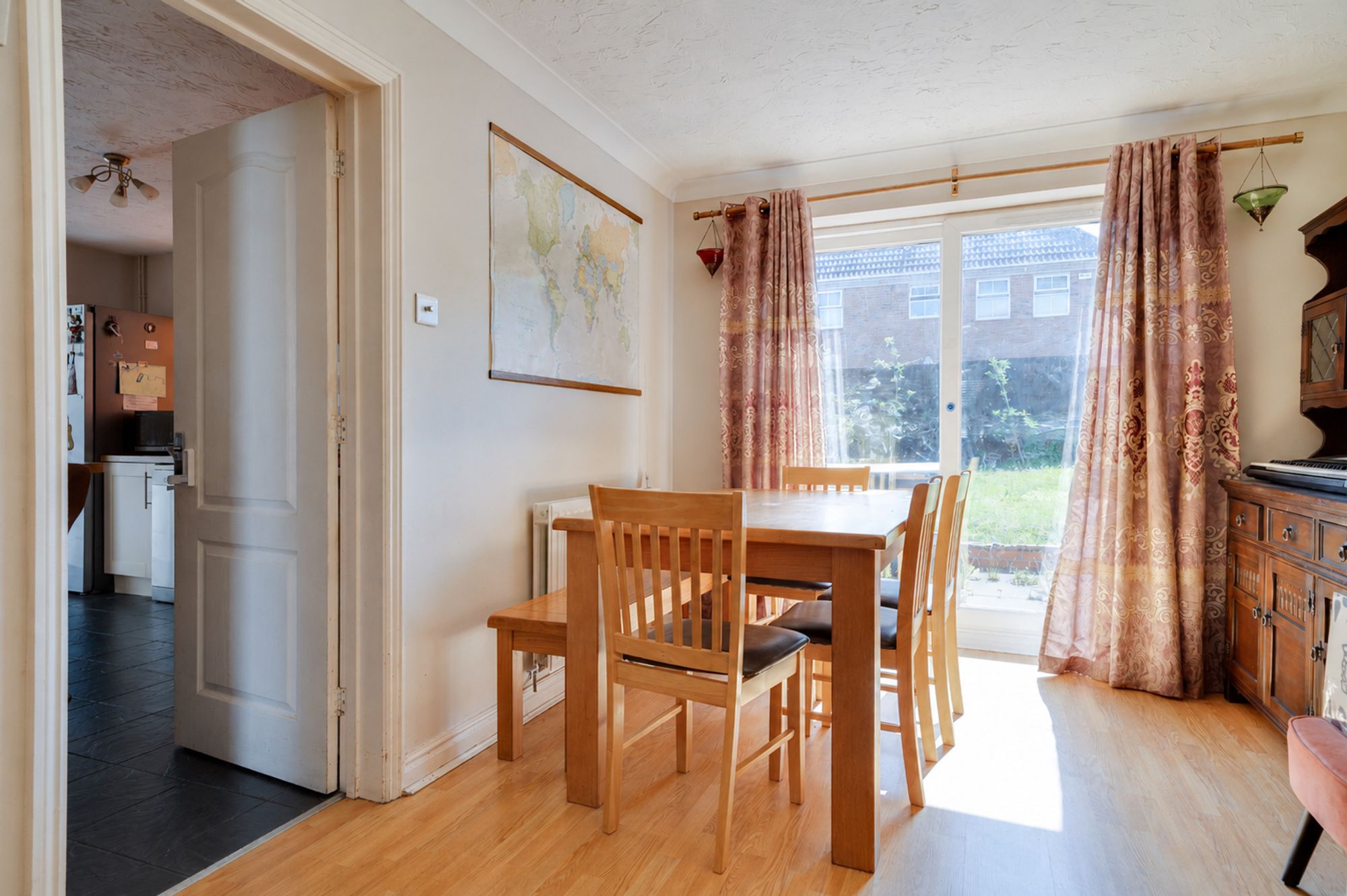 House Halley Close in Huntingdonshire