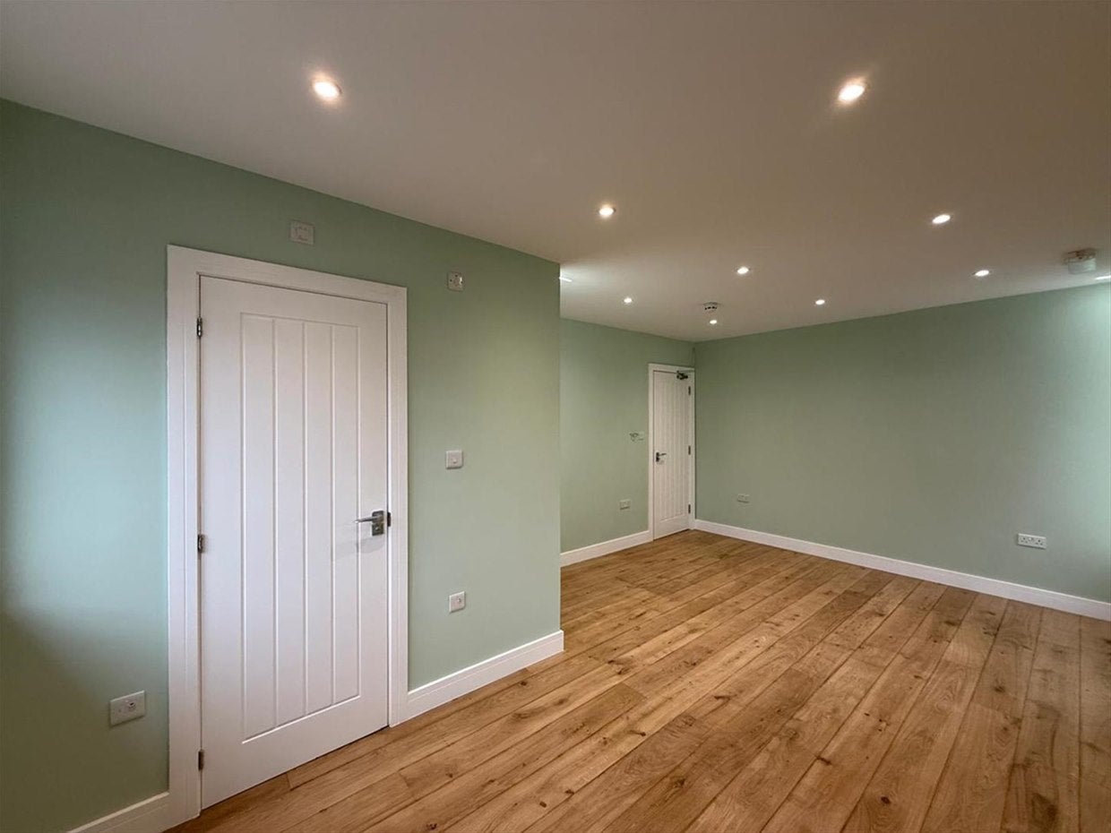 Room The Frithe in Slough