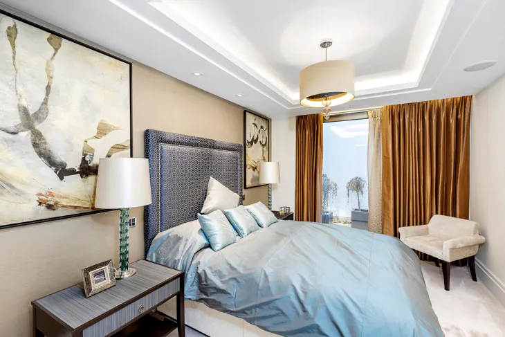 Flat Ebury Square in City of Westminster