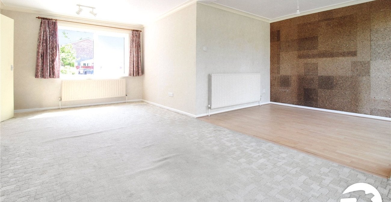 House Biddenden Way in Gravesham