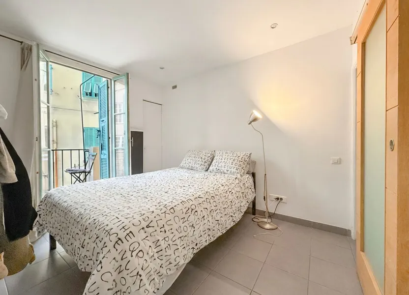 Flat Rue Pairolière in Nice
