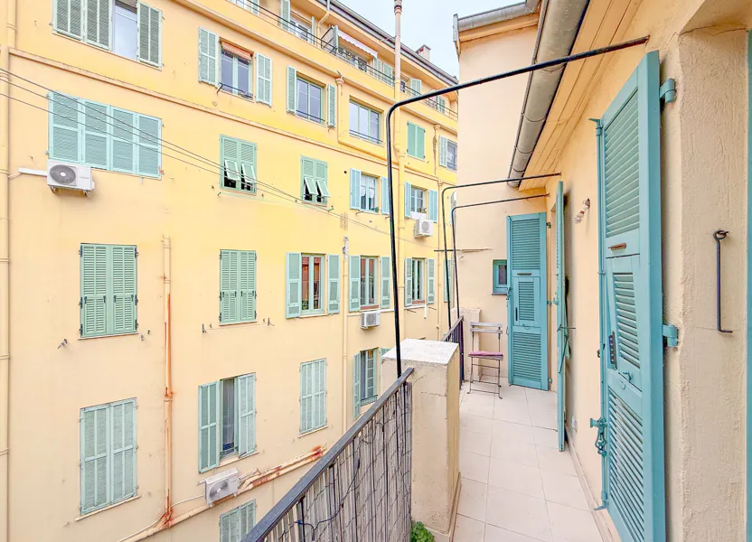 Flat Rue Pairolière in Nice