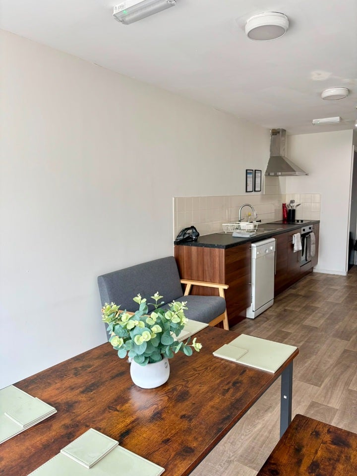 Room Linthorpe Road in Middlesbrough