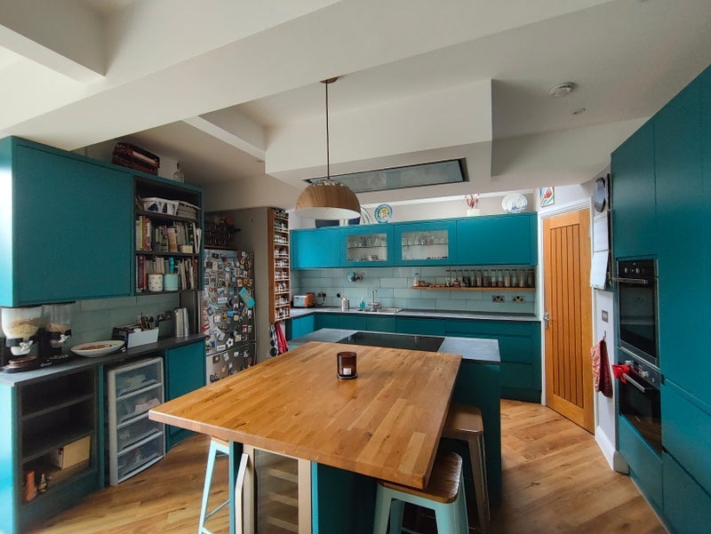 Room Camdale Road in Greater London