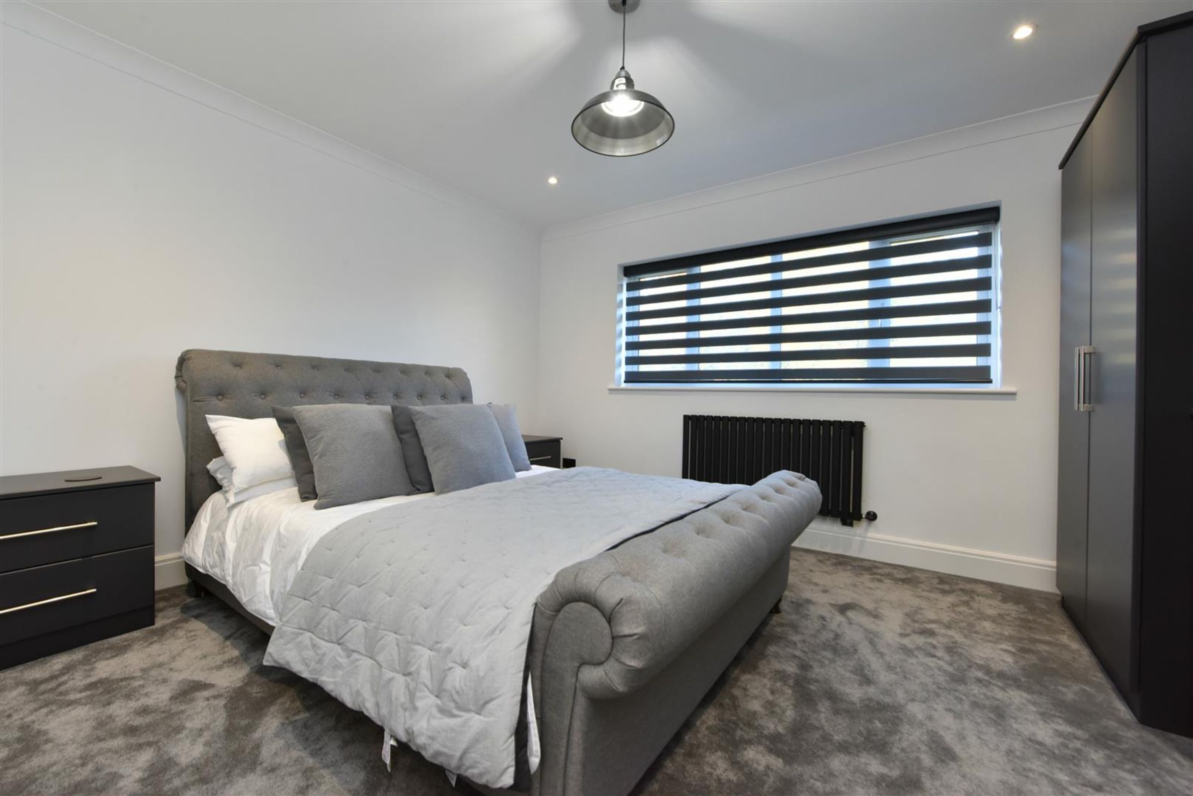 Flat Saxon Road in London