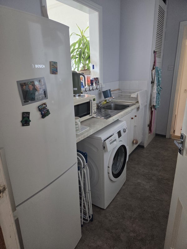 Room South Road in Weston-super-Mare