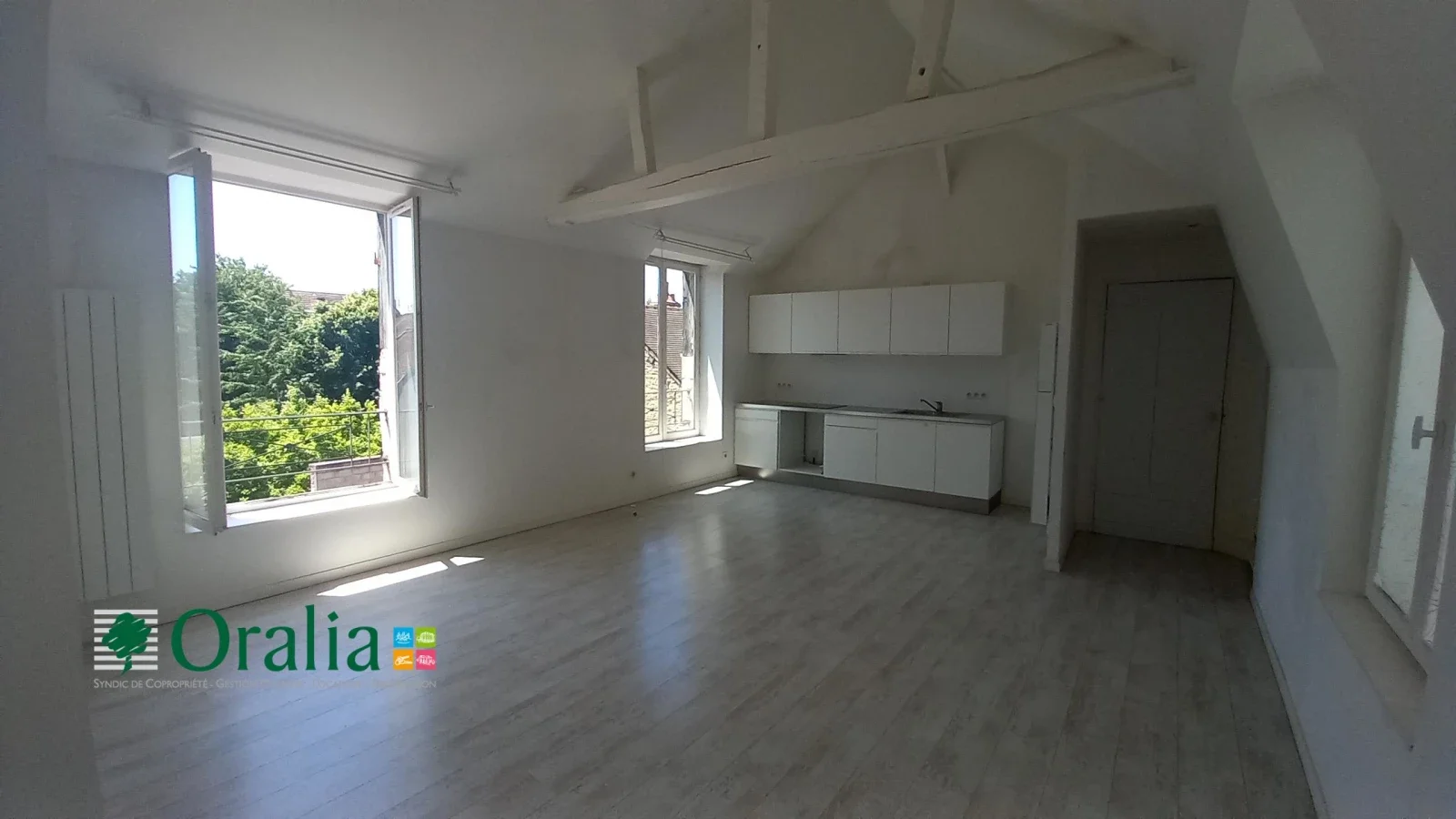 Flat Rue Piron in Dijon