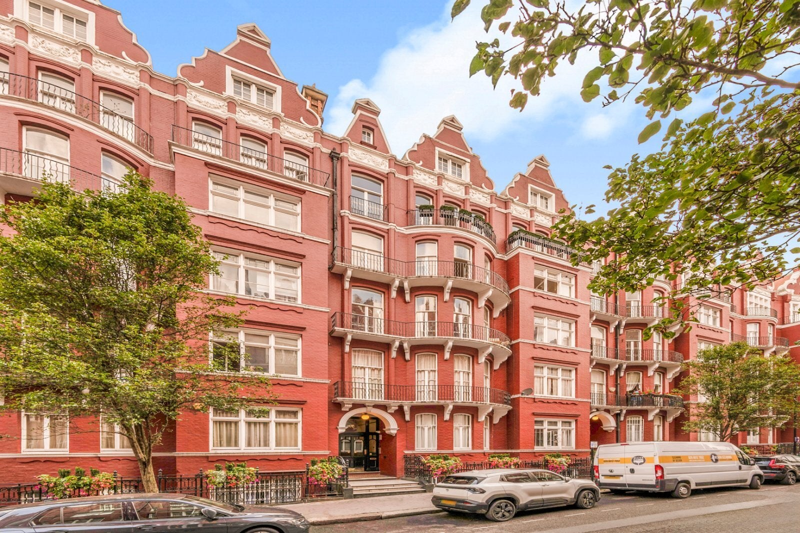 Flat Cabbell Street in City of Westminster