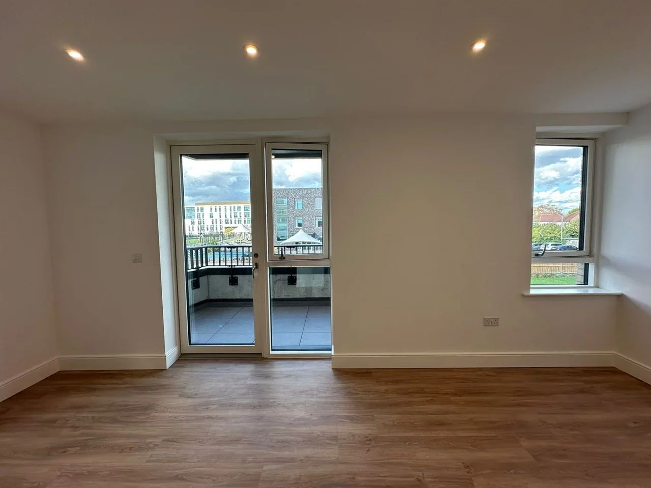 Flat Heath Road in Greater London