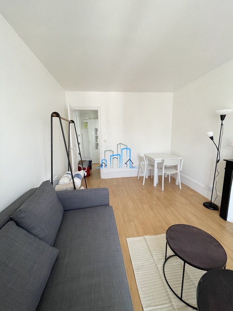 Appartement Rue des Cloÿs à Paris