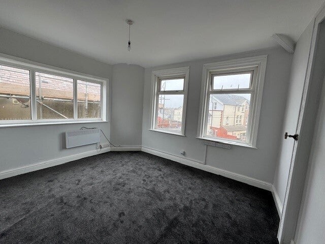 Flat Sandridge Avenue in Chorley