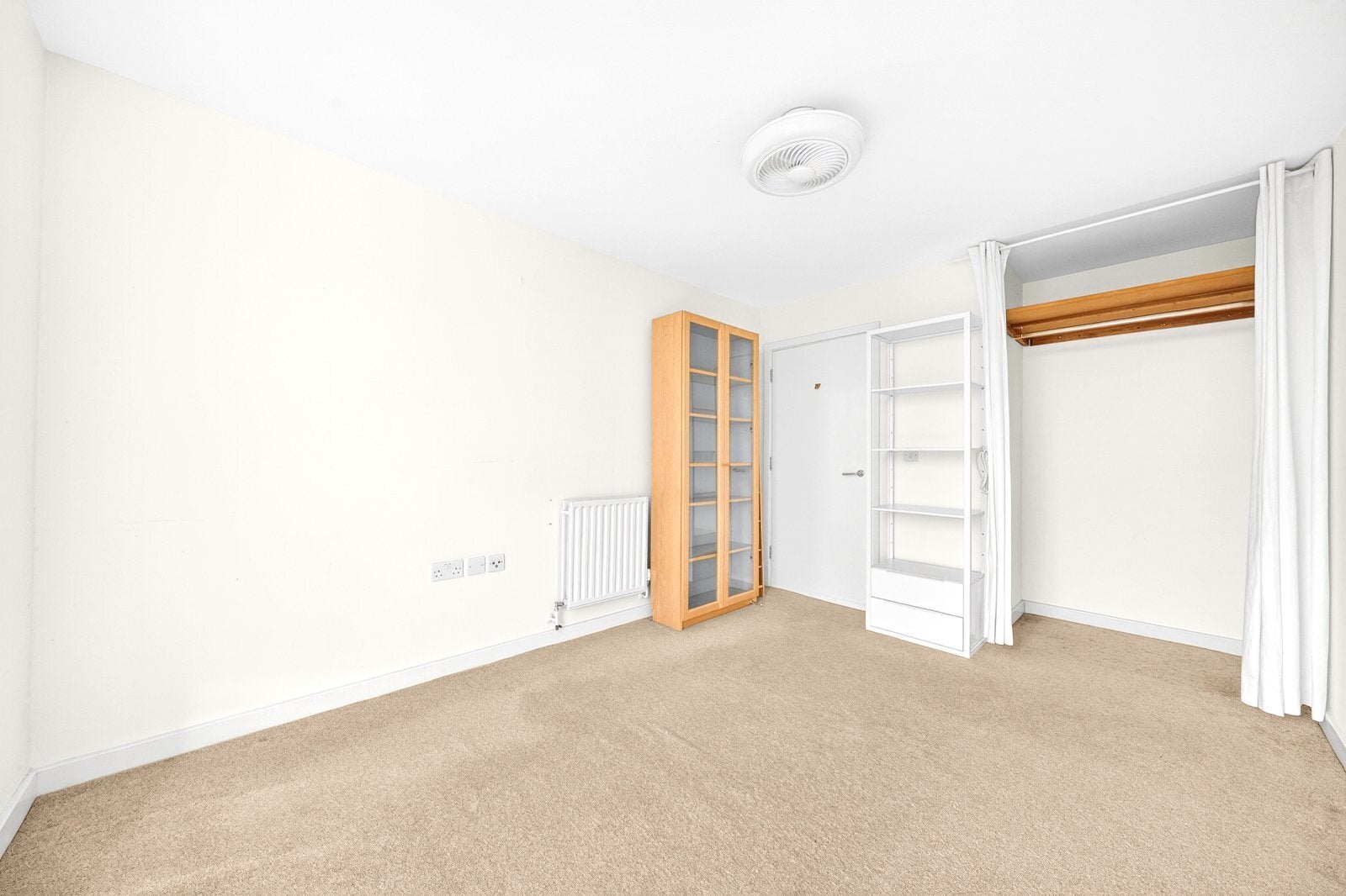 Flat Wenlock Street in Greater London
