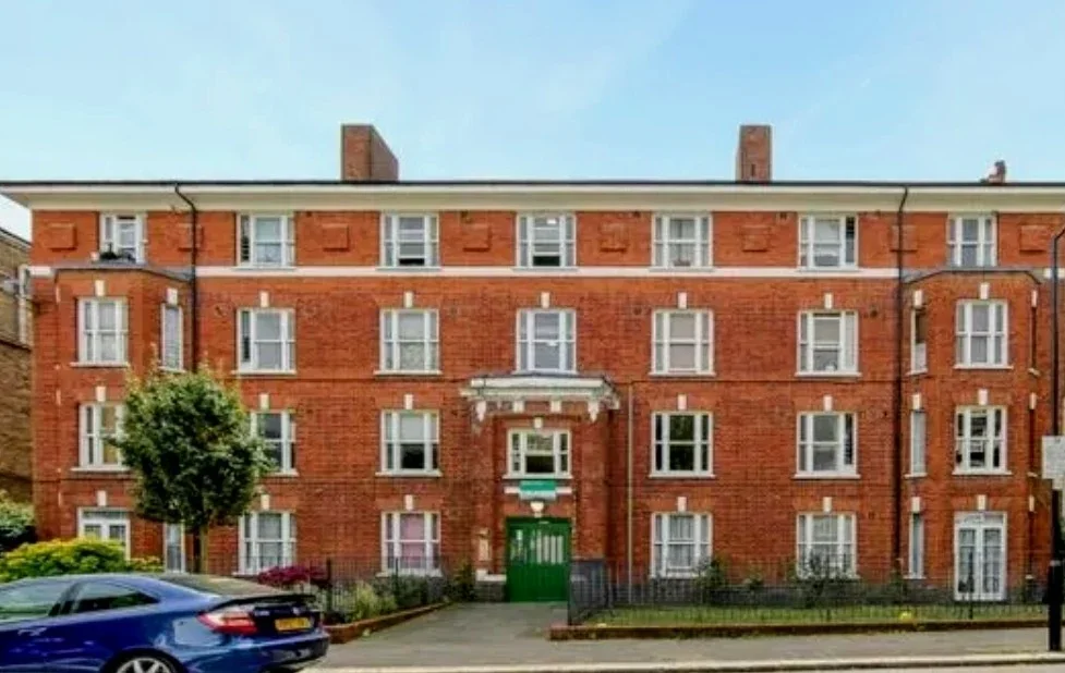 Flat Highbury Grange in Greater London
