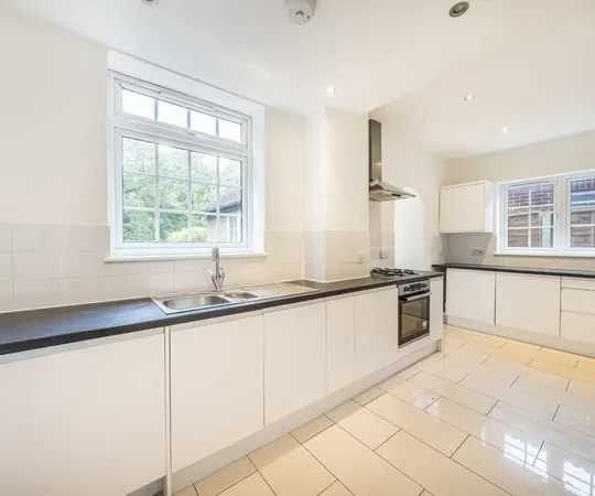 House B374 in Elmbridge