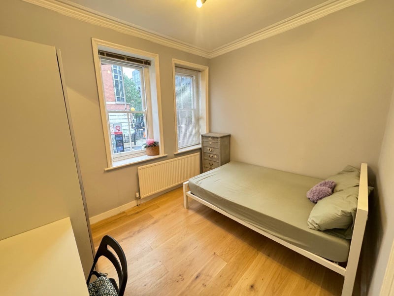 Room New Cavendish Street in City of Westminster