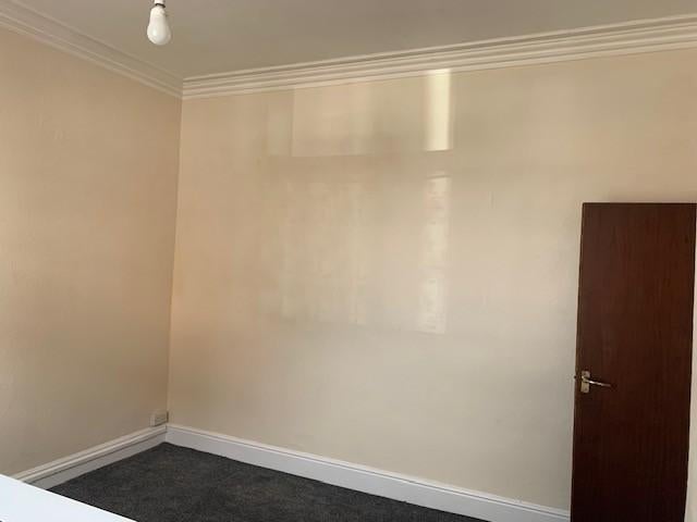 Flat Crompton Street in Derby