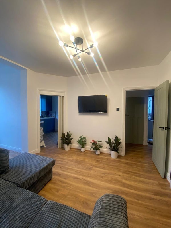 Room Balmoral Road in Greater London