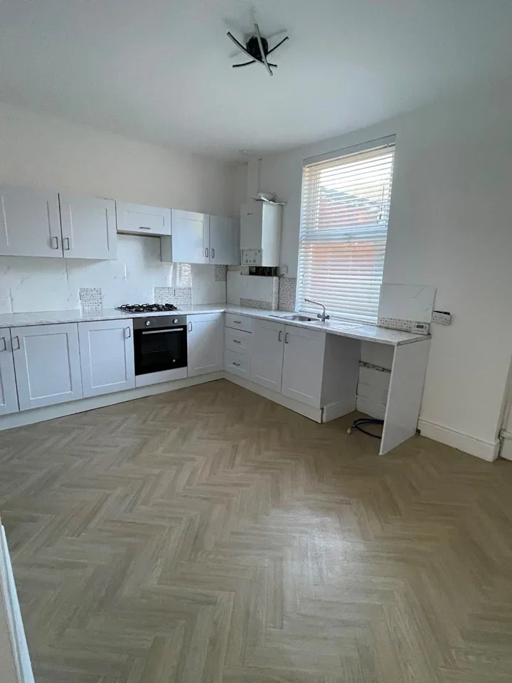 House Carlton Street in Farnworth
