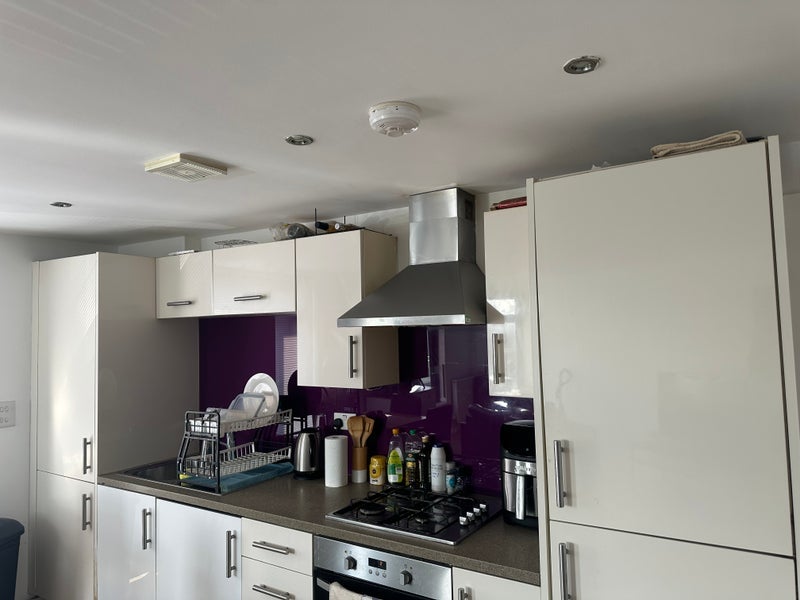 Room George Lane in Greater London