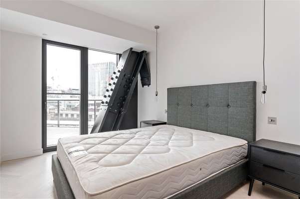 Flat Wilson Street in City of London