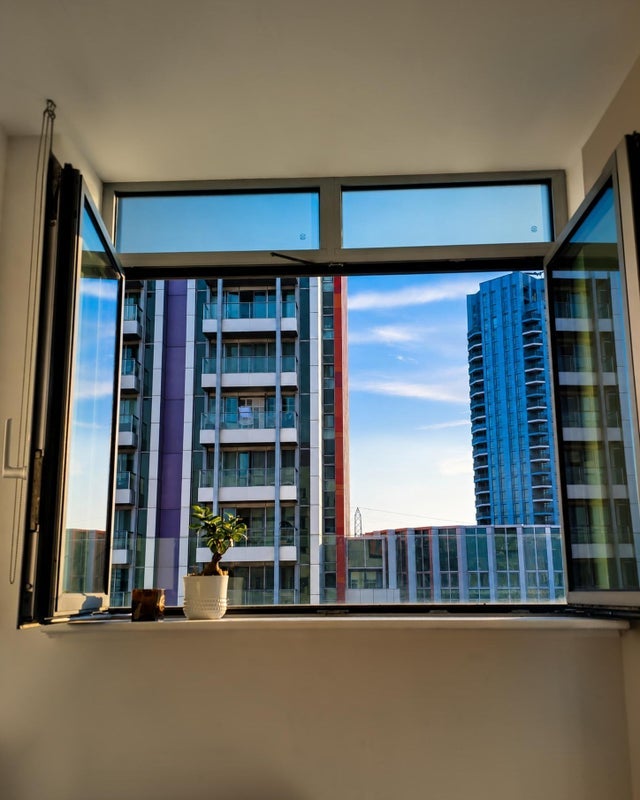 Flat Barking Road in Greater London