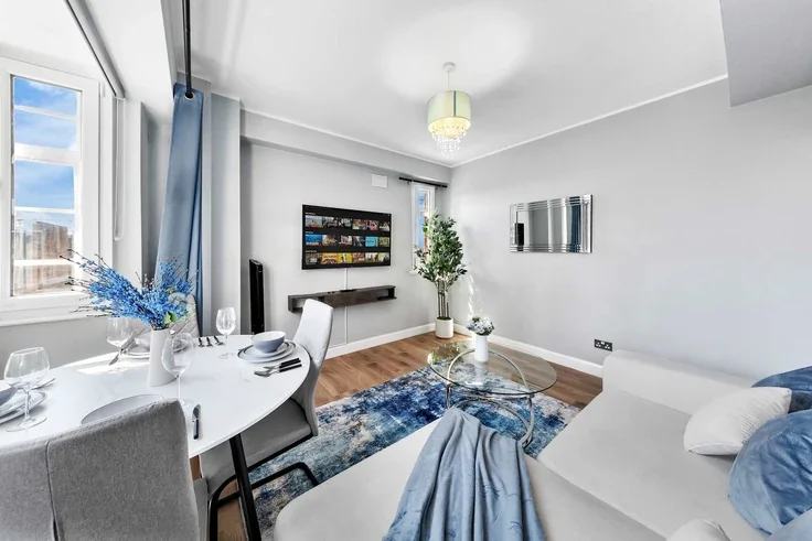 Flat Westbourne Terrace in City of Westminster