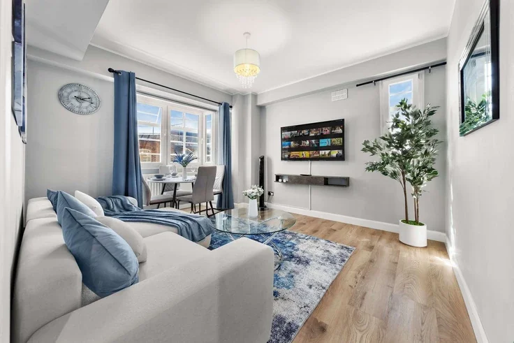 Flat Westbourne Terrace in City of Westminster