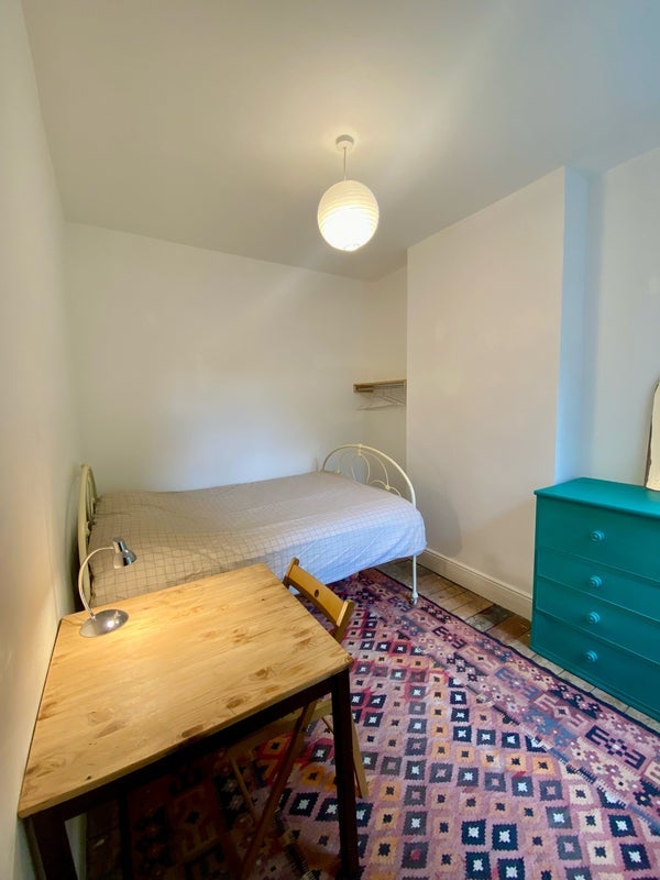 Room Hannah Street in Manchester