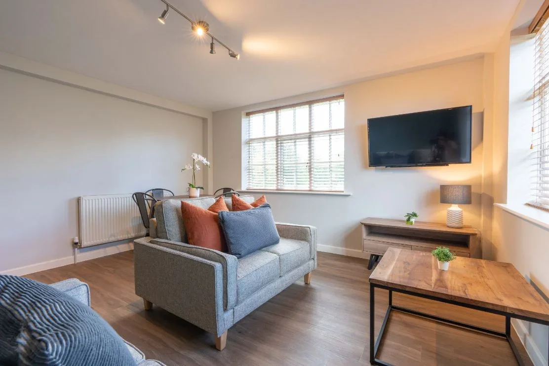 Flat Jesmond Road in Newcastle upon Tyne
