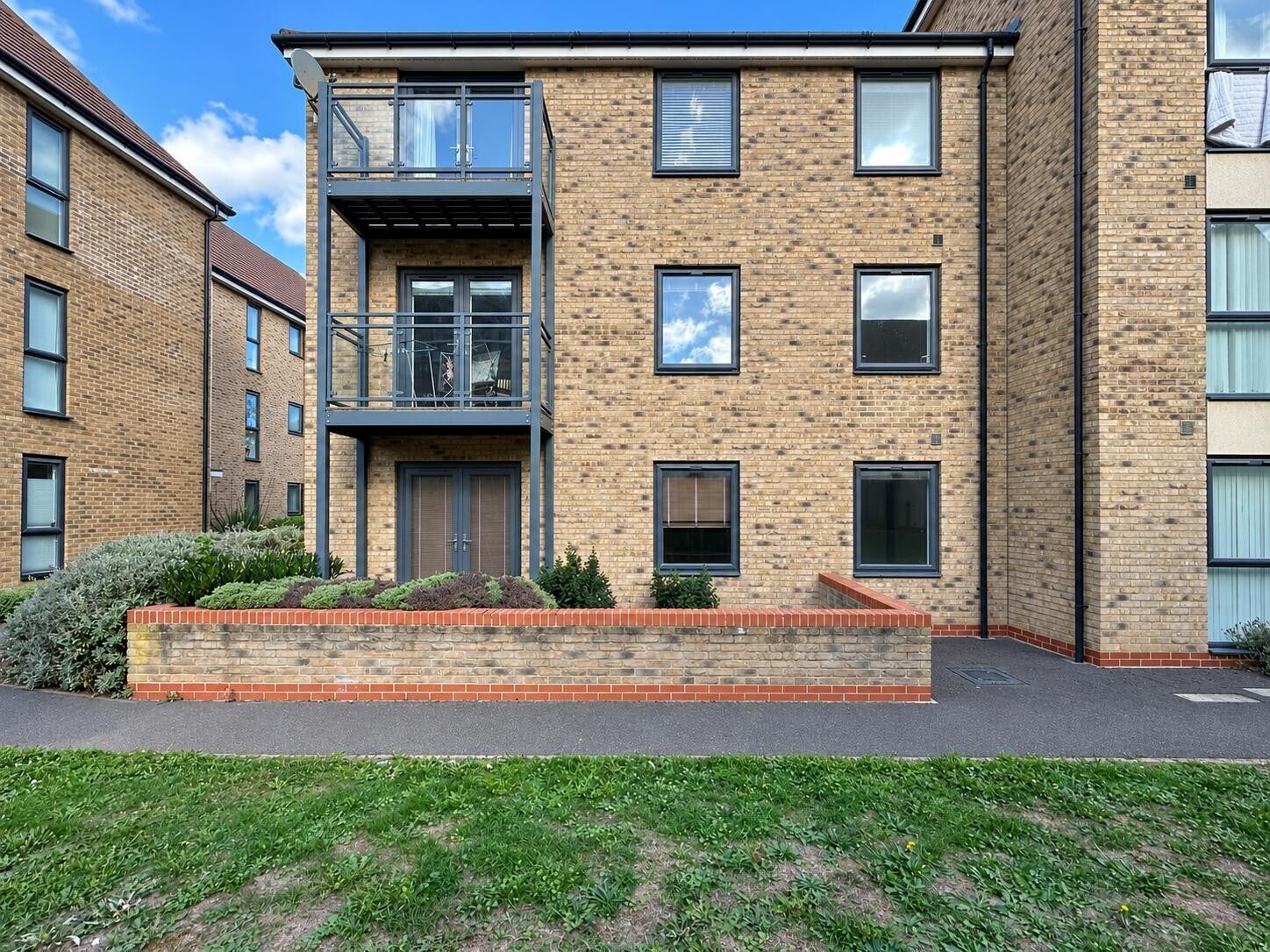 Flat Yeoman Drive in Cambridge