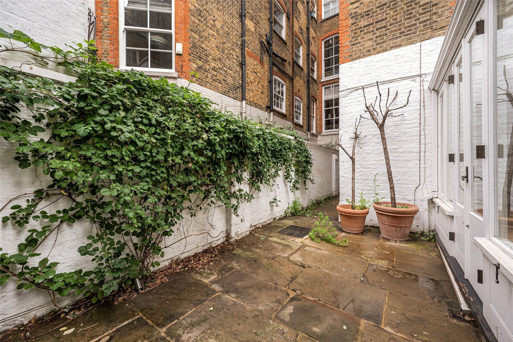 Flat Cadogan Square in Greater London