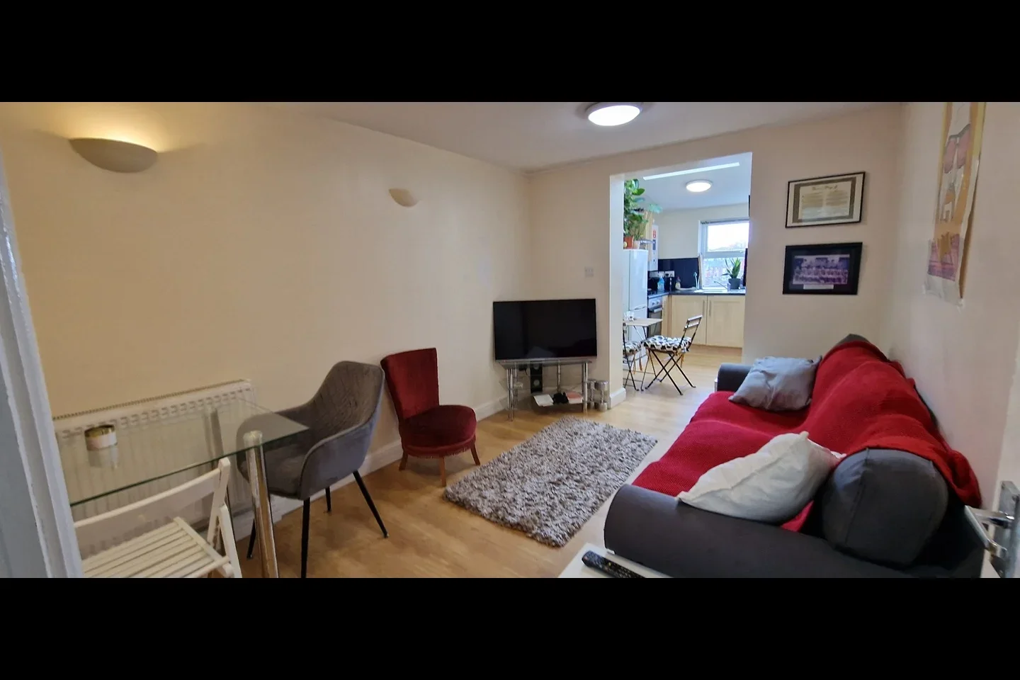 Flat Meanwood Road in Leeds