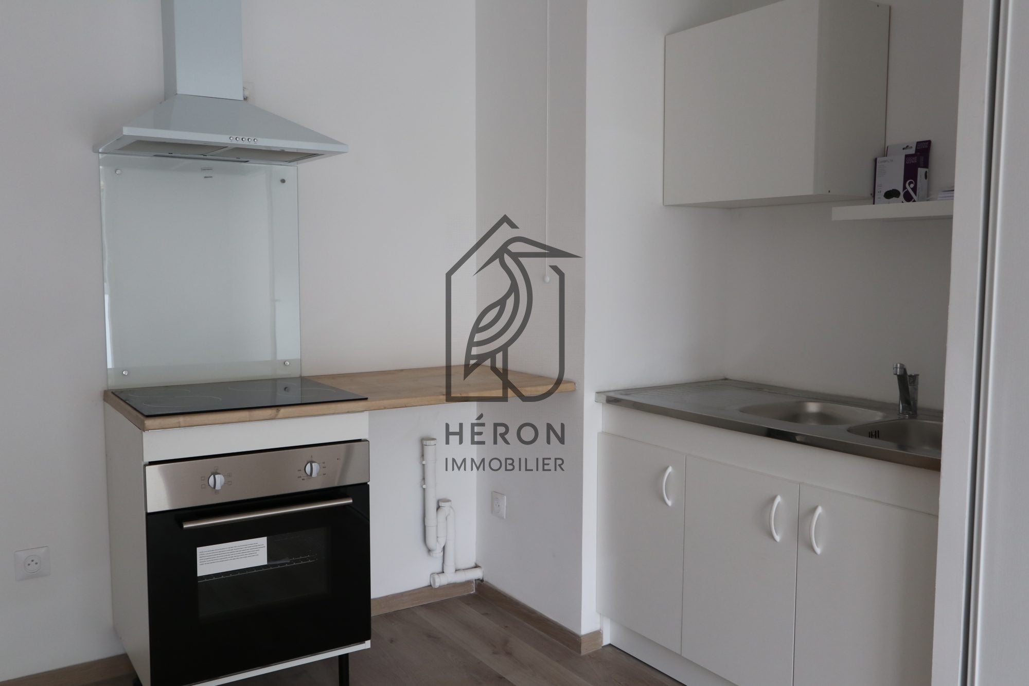 Flat Rue du Bon Conseil in Willems