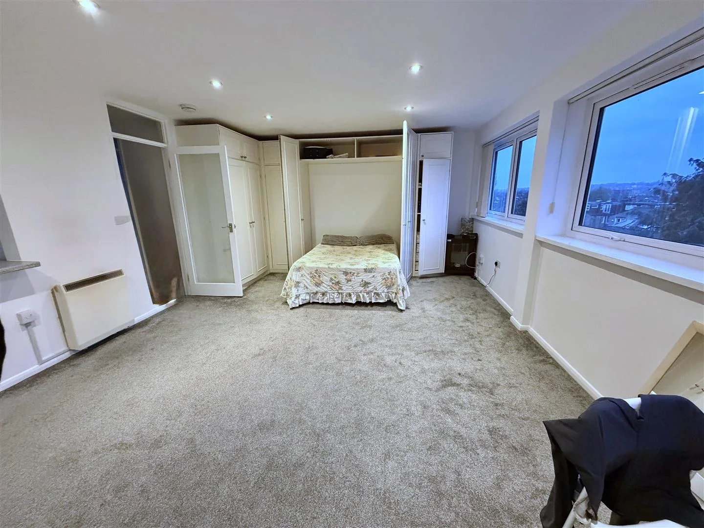 Flat Maidstone Road in Greater London